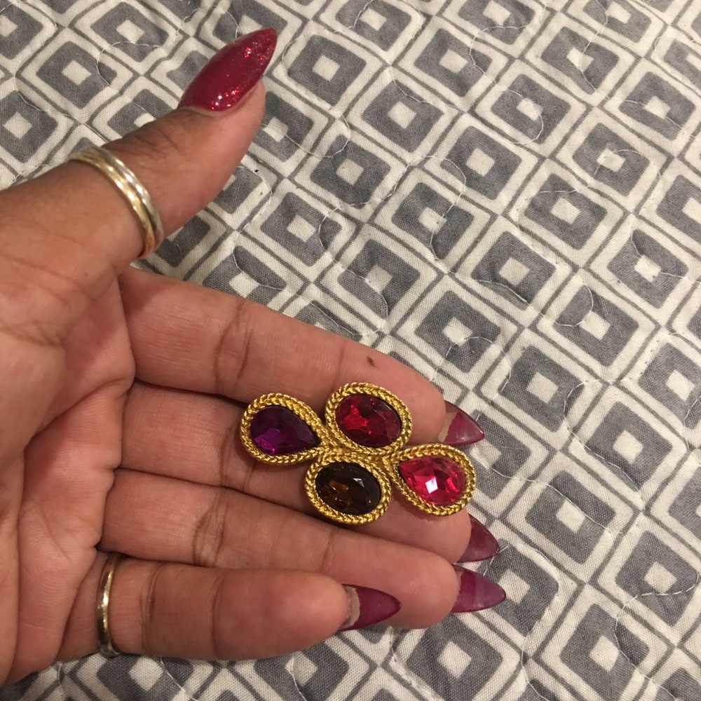 Broaches - Picture 2 of 2